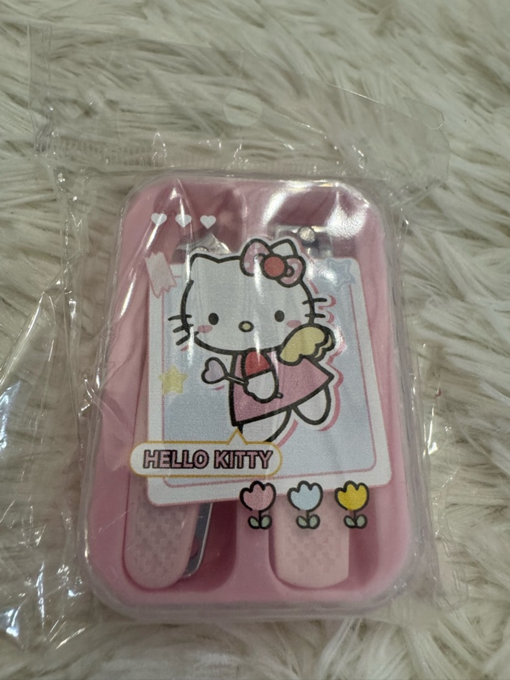 Hello Kitty Pink box with nail clippers and toe nail clippers